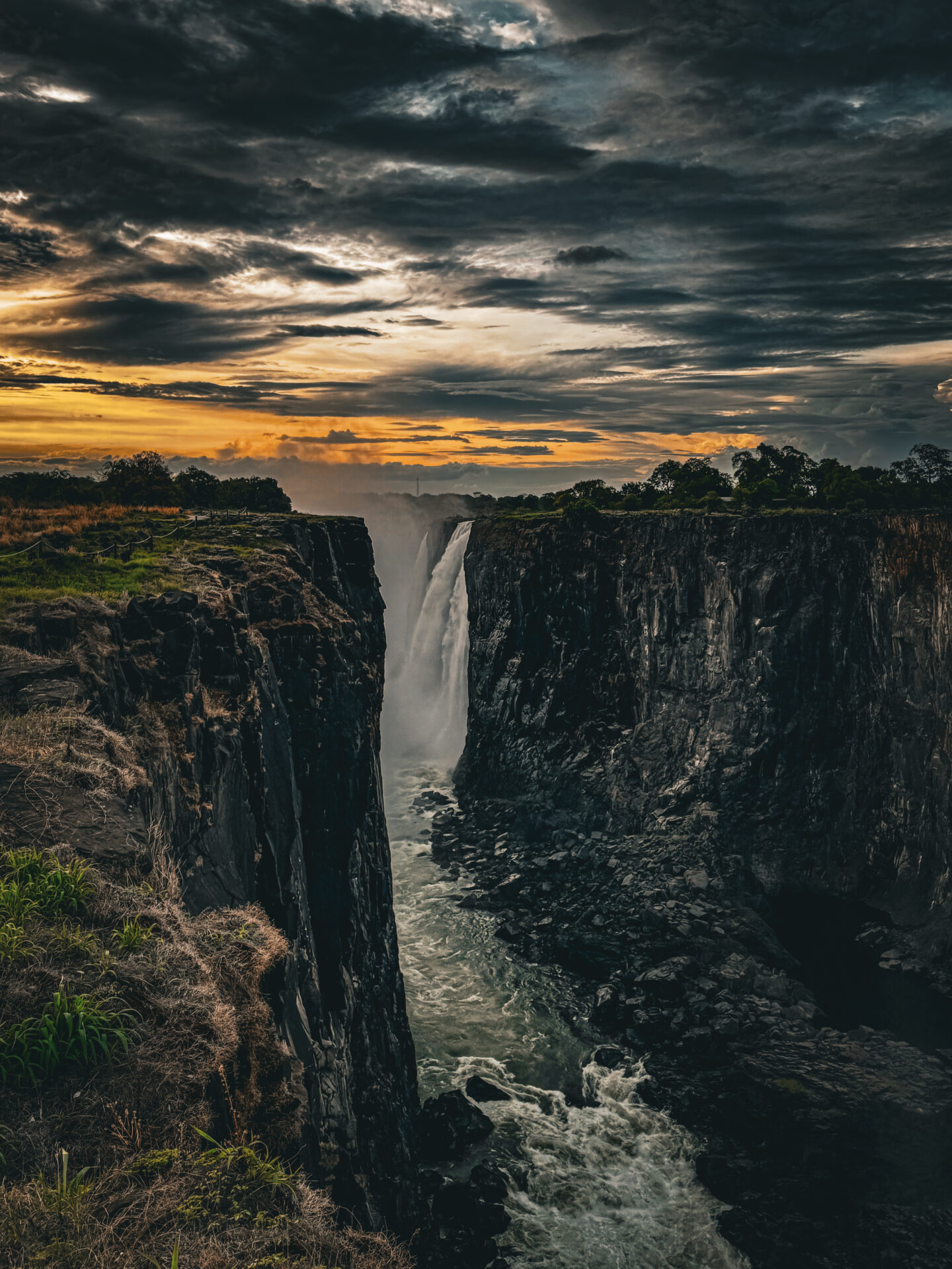 Victoria Falls and Zambezi River scenery in Zimbabwe